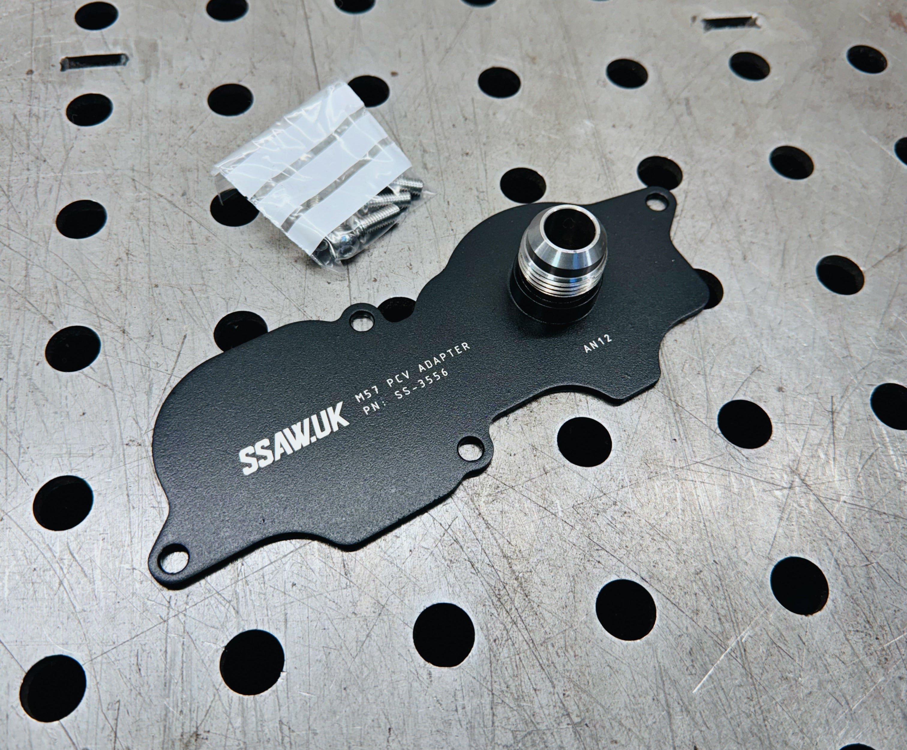 BMW M57 PCV AN12 ADAPTER BREATHER PLATE