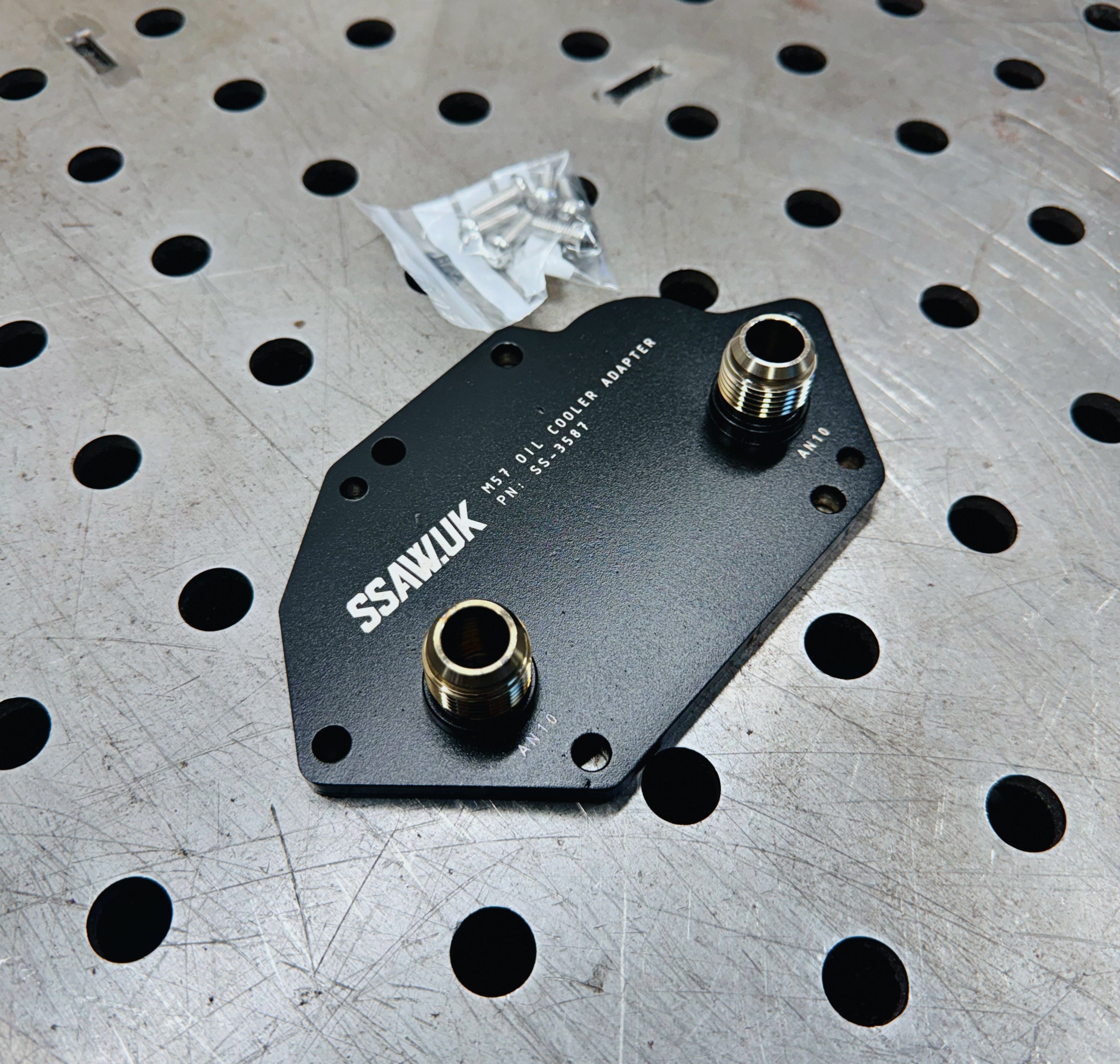 BMW M57 OIL COOLER ADAPTER PLATE NO WATER AN10 CONVERSION